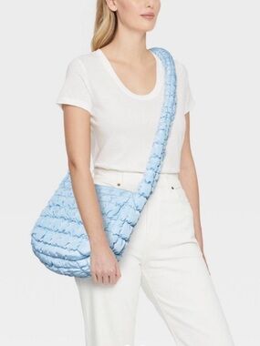 Wild Fable puffer bag